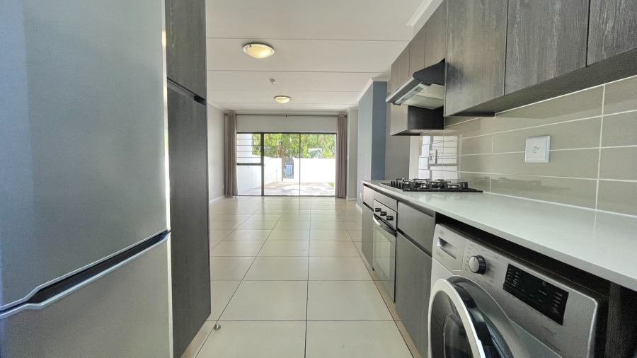 To Let 3 Bedroom Property for Rent in De Velde Western Cape